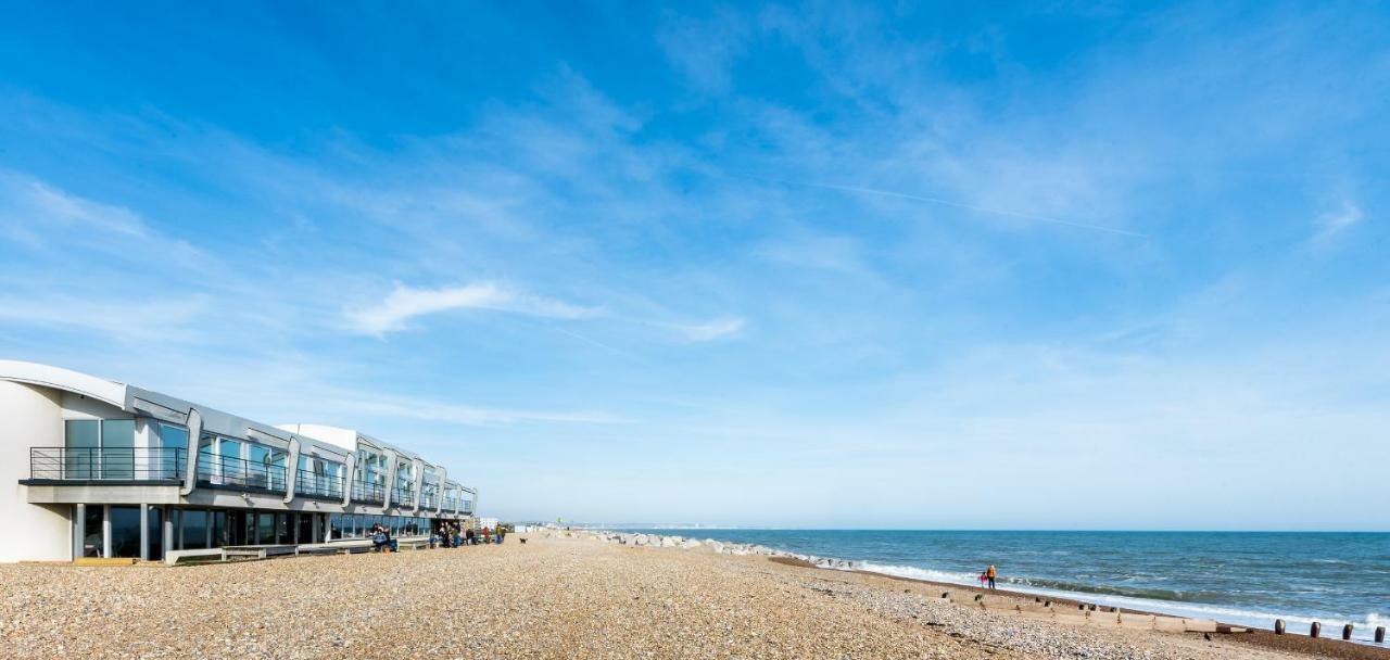 Amazing Beach Apartment Lancing Exterior photo