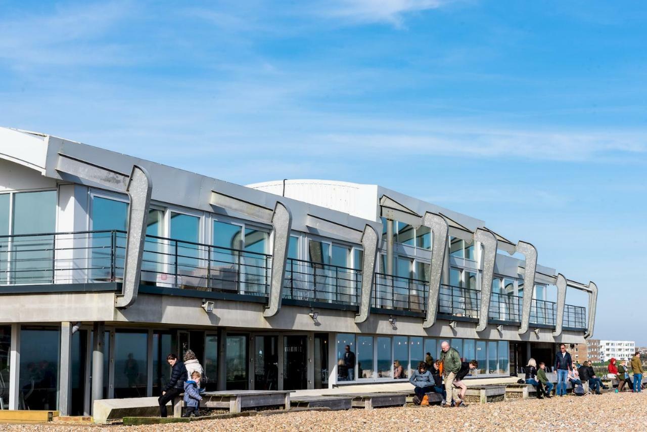 Amazing Beach Apartment Lancing Exterior photo