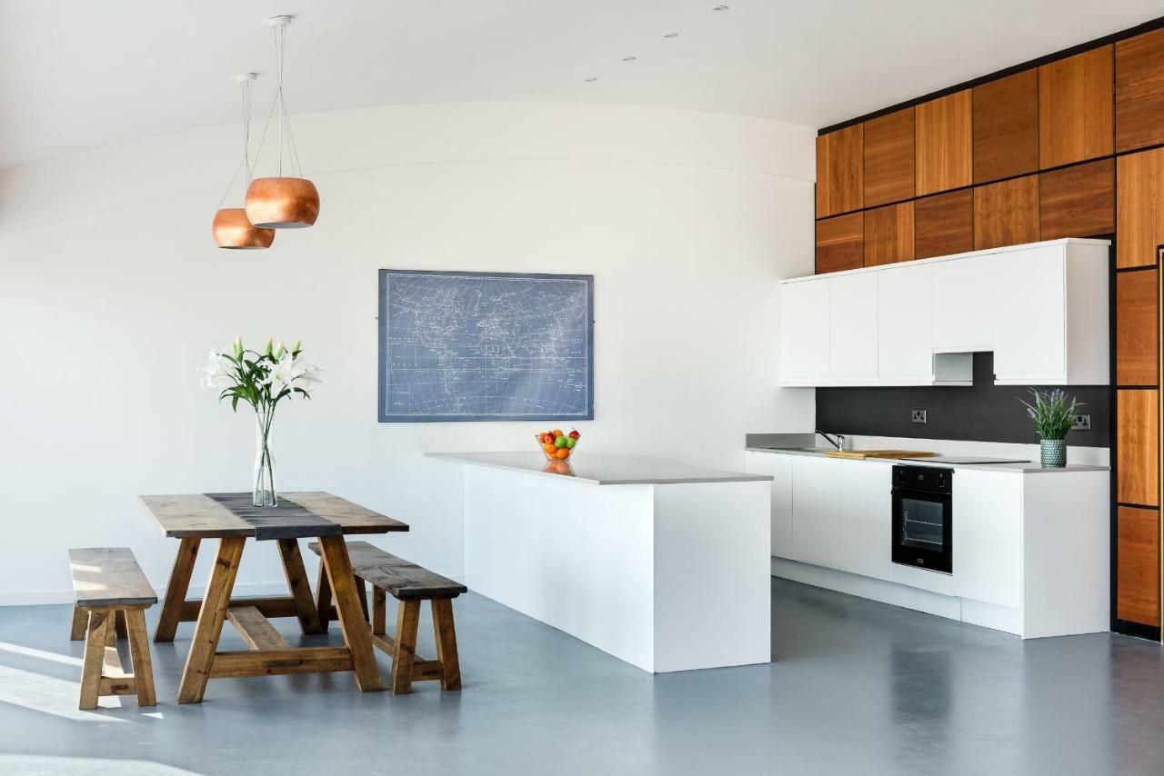 Amazing Beach Apartment Lancing Exterior photo